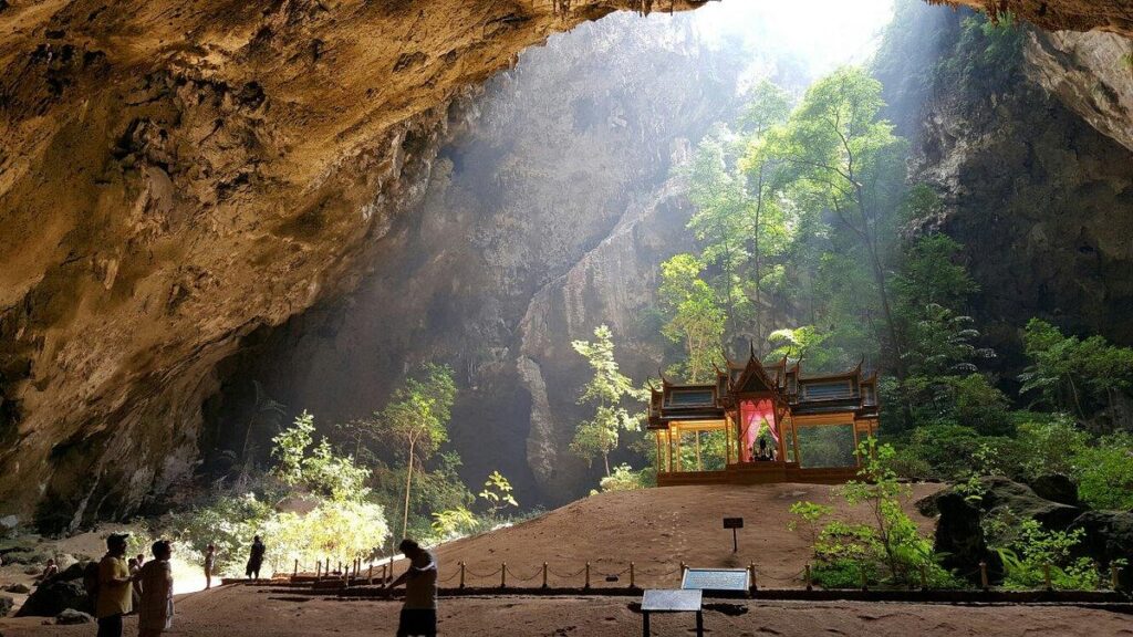 KHAO SAM ROI YOT NATIONAL PARK อุทยานแห่งชาติเขาสามร้อยยอด – ภูเขาหินปูน ถ้ำ และทะเล : THE BEST LIMESTONE MOUNTAINS, CAVES & COASTAL PARADISE 10/10 20151110 112315 largejpg