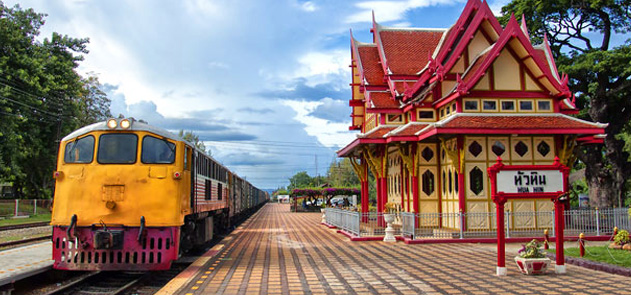 HUA HIN RAILWAY STATION สถานีรถไฟหัวหิน : THE MOST ICONIC CLASSIC THAI RAILWAY 20171113f62c2b1e2b0ff2c683d8ed23c362ac23092222