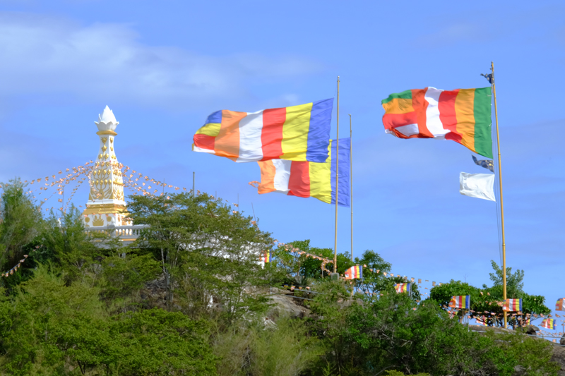WAT KHAO SANAM CHAI : EXPERIENCE TRANQUILITY WITH BEAUTIFUL MOUNTAIN VIEWS 201711132b7c922f31966b43506f0fd83135323a154032