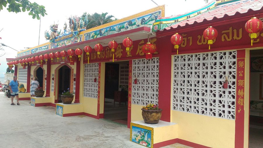 Chao Mae Thubthim Shrine: ศาลเจ้าเก่าแก่ริมทะเลแห่งหัวหิ jao mae tub tim shrine